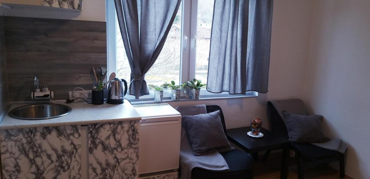 Studio Apartman Sajra Kulen Vakuf Kültér fotó