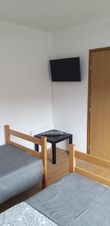 Studio Apartman Sajra Kulen Vakuf Kültér fotó